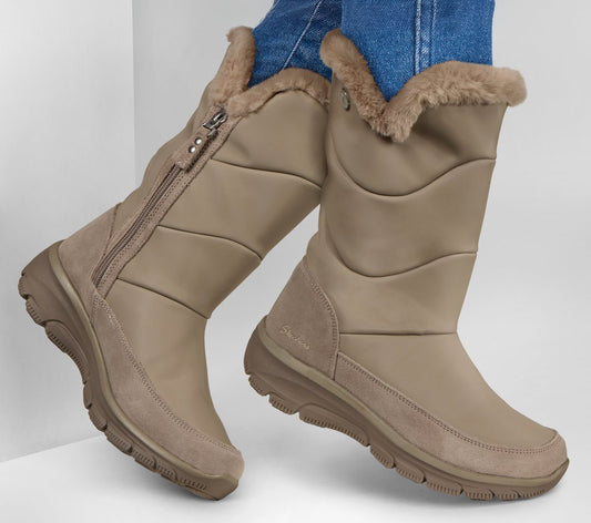 Skechers Women Waterproof Relaxed Fit: Easy Going - Snow Chillin