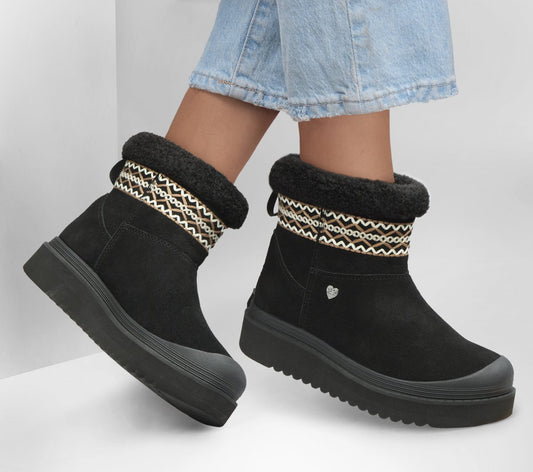 Skechers Women BOBS Dakota -B Cozy