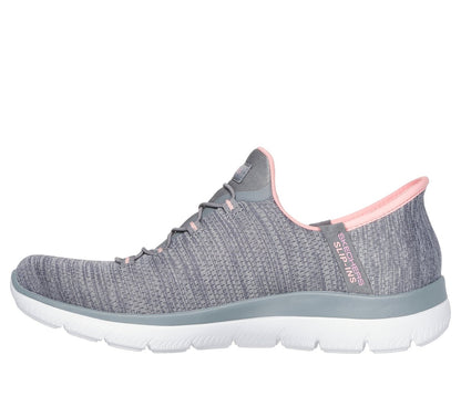 Skechers Women Slip-ins: Summits - Everyday Set
