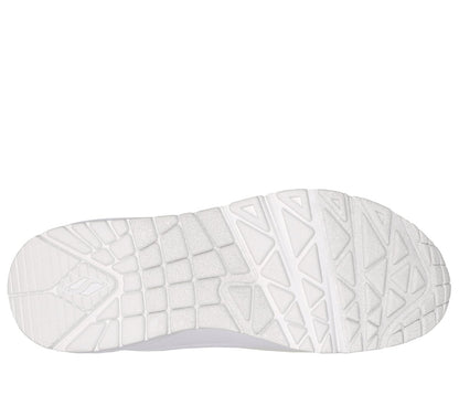 Skechers Women UNO - Stand on Air