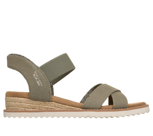 Skechers Women Slip-ins: BOBS Desert Kiss - Golden Lily