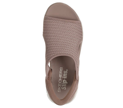 Skechers Women Slip-ins: Summits - Sweetly Evolved