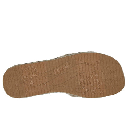 Skechers Women|New Arrivals BOBS Misty Kiss - Island Peace