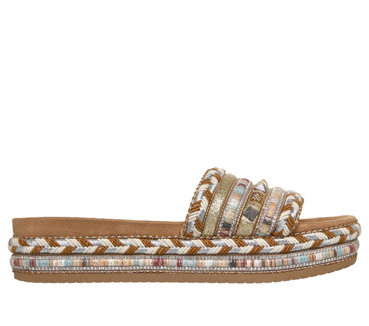 Skechers Women|New Arrivals BOBS Misty Kiss - Beachy Bliss