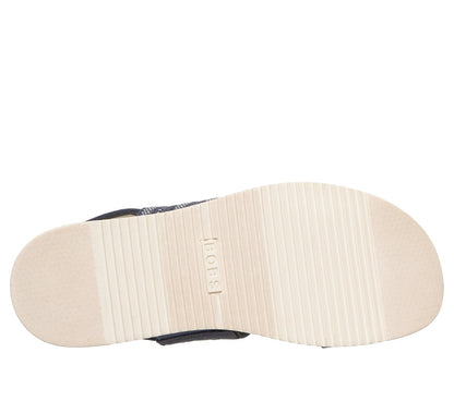 Skechers Women|New Arrivals BOBS Desert Kiss Low - Breezy Stripe