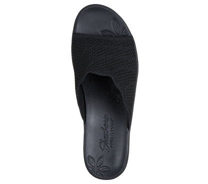 Skechers Women Pier-Lite - Classic Elegance