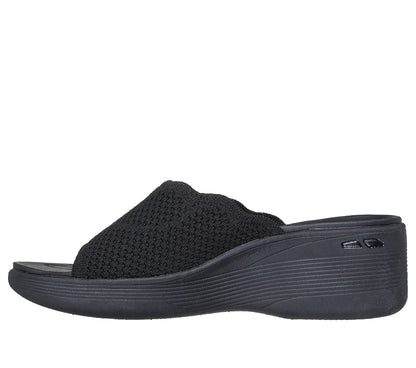 Skechers Women Pier-Lite - Classic Elegance