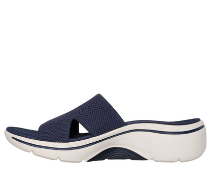 Skechers Women GO WALK Arch Fit 2.0 Sandal - Dakota
