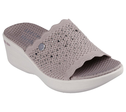 Skechers Women Martha Stewart: Pier-Lite - Light Essence