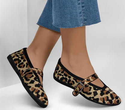Skechers Women Cleo Walk - Runway Hit