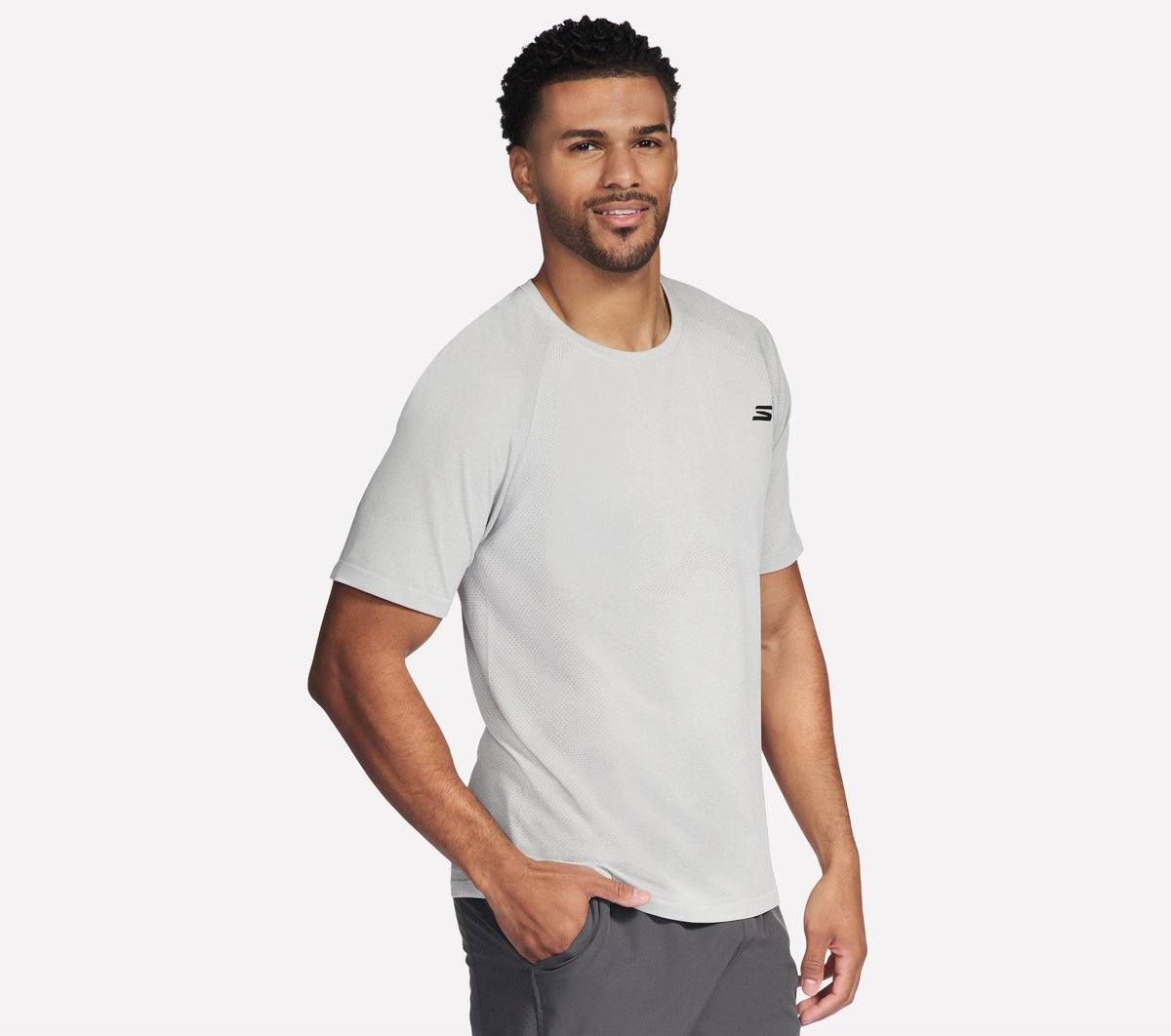 Skechers Men Raglan Seamless Tee