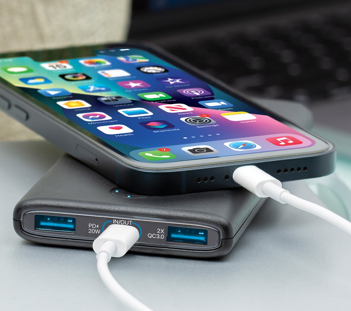 Skechers Clothing 10k 20W USB-C Portable Power Bank Charger