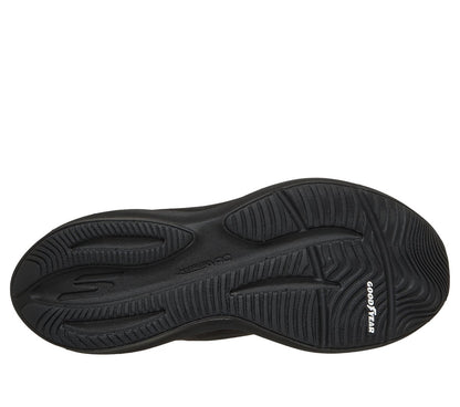 Skechers New Arrivals Slip-ins: Aero Pulse